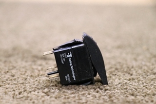USED MOTORHOME CRUISE CANCEL V3D1 DASH SWITCH FOR SALE