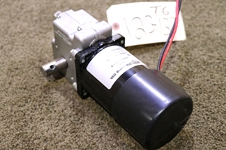 USED MOTORHOME VENTURE 9600A SLIDE OUT MOTOR FOR SALE