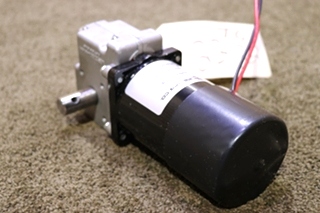 USED MOTORHOME VENTURE 9600A SLIDE OUT MOTOR FOR SALE