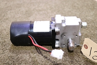 USED MOTORHOME VENTURE 9600A SLIDE OUT MOTOR FOR SALE