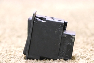 USED DOOR LOCK DASH SWITCH 511.058 RV/MOTORHOME PARTS FOR SALE