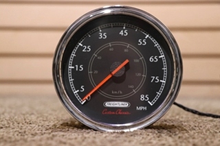 USED FREIGHTLINER SPEEDOMETER DASH GAUGE W22-00025-018 RV/MOTORHOME PARTS FOR SALE