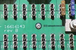 USED RV 16616143 KIB FUSE PANEL FOR SALE