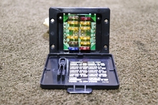 USED MOTORHOME INTELLITEC 00-00884-000 FUSE PANEL FOR SALE