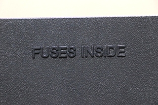 USED RV/MOTORHOME INTELLITEC FUSE PANEL 00-00585-000 FOR SALE