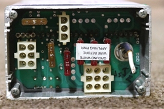 USED HWH LEVELING CONTROL BOX AP10086 RV/MOTORHOME PARTS FOR SALE