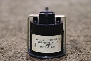 USED RV 0920-NN1-004 WATER TEMP DASH GAUGE FOR SALE