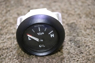 USED RV/MOTORHOME FREIGHTLINER OIL DASH GAUGE W22-00005-000 FOR SALE