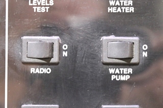 USED RV LA1025 VENTLINE DISCOVERY MONITOR PANEL FOR SALE