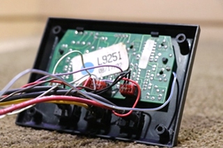 USED TANK MONITOR PANEL L9251 RV/MOTORHOME PARTS FOR SALE
