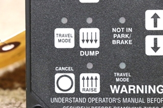 USED HWH COMPUTERIZED LEVELING TOUCH PAD AP22703 RV/MOTORHOME PARTS FOR SALE