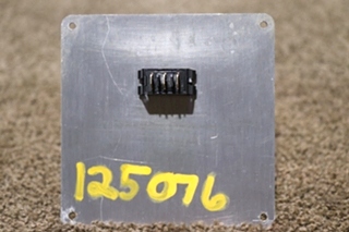USED RV/MOTORHOME FLEETWOOD SLIDE OUT ROOM EXTENSION SWITCH PANEL FOR SALE