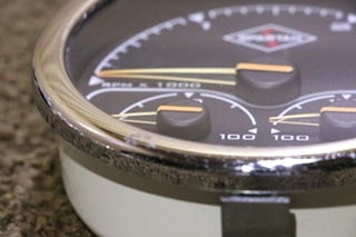 USED RV/MOTORHOME SPARTAN 3 IN 1 TACH / OIL / TEMP DASH GAUGE 00041318 FOR SALE