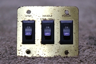USED RV STEP / HANDLE / PORCH 3 SWITCH PANEL FOR SALE