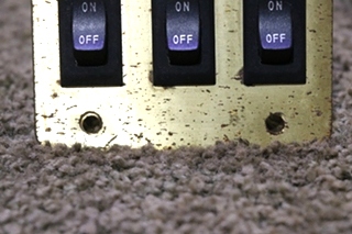 USED RV STEP / HANDLE / PORCH 3 SWITCH PANEL FOR SALE