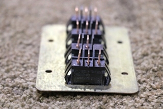 USED MOTORHOME KITCHEN / LIVING ROOM / HALL / DINETTE 4 SWITCH PANEL FOR SALE