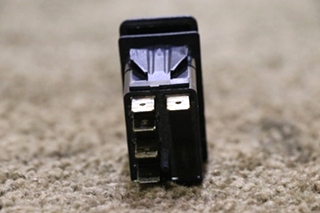 USED MOTORHOME GREEN LIGHT BAR V8D1 BLACK ROCKER SWITCH FOR SALE