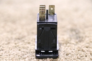 USED MOTORHOME GREEN LIGHT BAR V8D1 BLACK ROCKER SWITCH FOR SALE