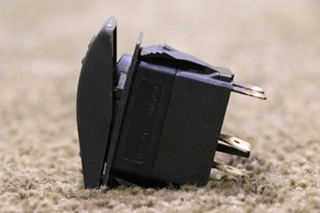 USED PORCH LIGHT DASH SWITCH V1D1 RV/MOTORHOME PARTS FOR SALE