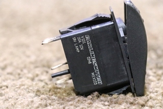 USED PORCH LIGHT DASH SWITCH V1D1 RV/MOTORHOME PARTS FOR SALE