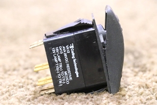 USED VA12 BRAKE HI / LO DASH SWITCH RV PARTS FOR SALE