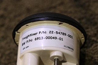 USED RV/MOTORHOME FREIGHTLINER OIL DASH GAUGE 7570-10002-01 FOR SALE