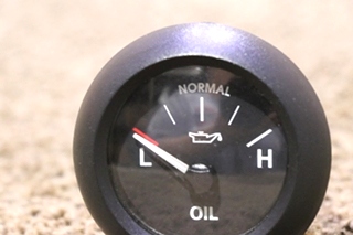 USED RV/MOTORHOME FREIGHTLINER OIL DASH GAUGE 7570-10002-01 FOR SALE