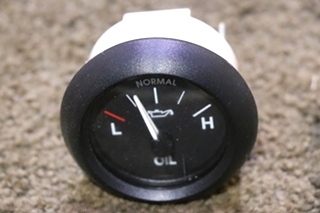 USED RV 6913-00049-01 FREIGHTLINER OIL DASH GAUGE FOR SALE