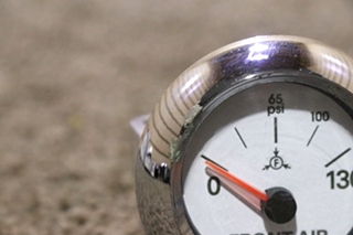 USED FREIGHTLINER FRONT AIR 7570-10004-01 DASH GAUGE