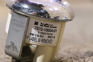 USED FREIGHTLINER FRONT AIR 7570-10004-01 DASH GAUGE