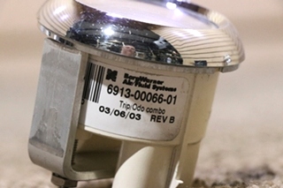 USED FREIGHTLINER TRIP / ODO 6913-00066-01 DASH GAUGE