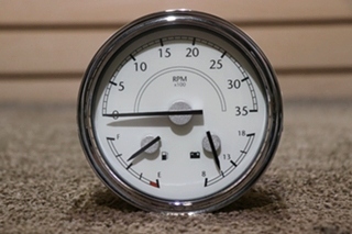 USED 3 IN 1 FREIGHTLINER TACH / FUEL / VOLT DASH GAUGE W22-00012-007