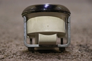 USED MEDALLION FRONT AIR 6913-00276-29 DASH GAUGE