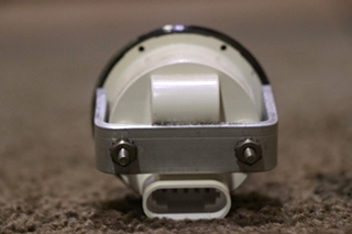 USED MEDALLION FRONT AIR 6913-00276-29 DASH GAUGE