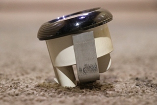 USED MEDALLION REAR AIR DASH GAUGE 6913-00277-29