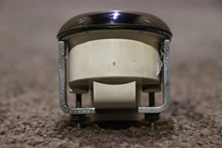 USED MEDALLION REAR AIR DASH GAUGE 6913-00277-29