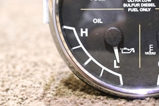 USED 8653-50005-19 MEDALLION 4 IN 1 FUEL / TRANS / OIL / ENGINE DASH GAUGE