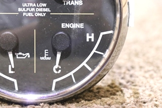 USED 8653-50005-19 MEDALLION 4 IN 1 FUEL / TRANS / OIL / ENGINE DASH GAUGE