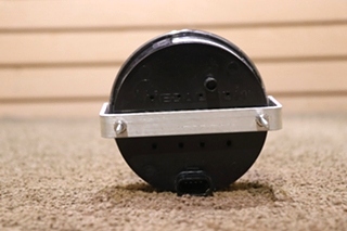 USED MEDALLION HOLIDAY RAMBLER SPEEDOMETER DASH GAUGE 8650-00009-19