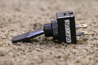 USED OFF / ON FLIP STYLE SWITCH