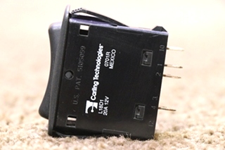 USED ENTR LOCK L18D1 DASH SWITCH