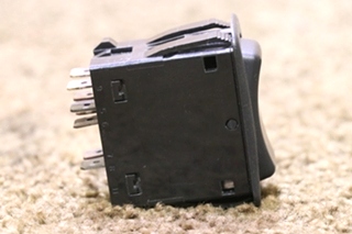 USED VISOR DASH SWITCH L28D1