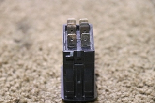 USED VISOR DASH SWITCH L28D1