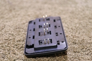 USED LUGGAGE / CEILING / ENTRY / PORCH SWITCH PANEL