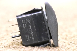 USED UP / DOWN PASS SHADE DASH SWITCH V8D1