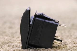 USED V1D1 RETARDER ON / OFF DASH SWITCH