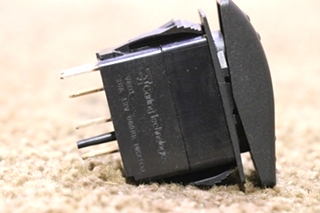 USED KEYLESS ENTRY V8D1 DASH SWITCH