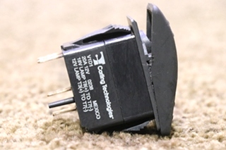 USED MIRR HEAT V1D1 DASH SWITCH