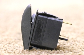 USED MIRR HEAT DASH SWITCH V1D1