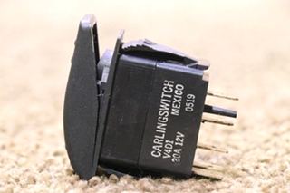 USED MAP LIGHT DASH SWITCH V4D1